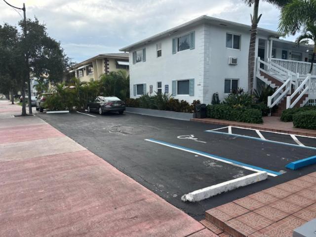 May-Dee Suites In Florida ハリウッド エクステリア 写真